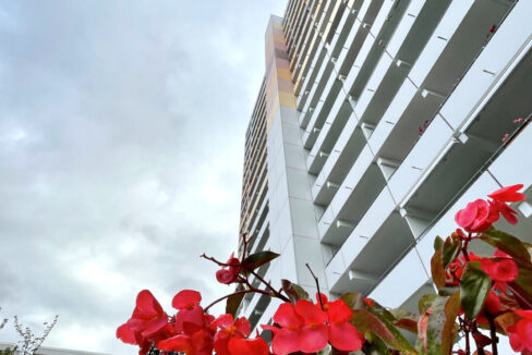 Attraktive, frisch renovierte 4-Zimmer-Wohnung mit Balkon und herrlichem Fernblick