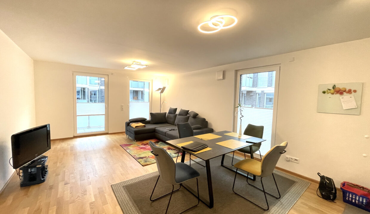 Hochwertige & smarte 3-Zi.-Wohnung mit KfW-55, vollmöbliert -2 Westbalkone, Innenhofblick-9